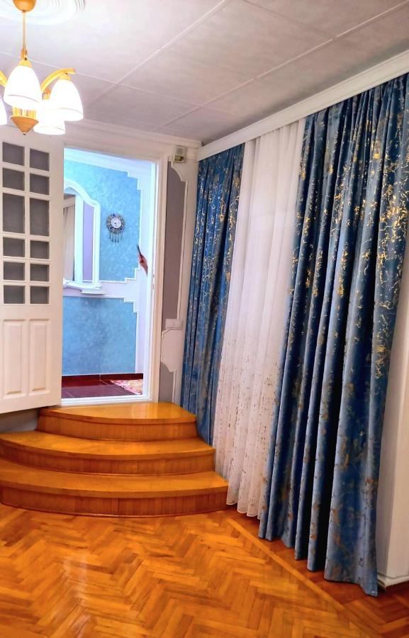 Central Apartment "Ameliya" 바쿠 외부 사진